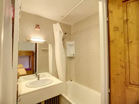 Studio cabine 4 pers, ski aux pieds, Les Menuires - Photo 7