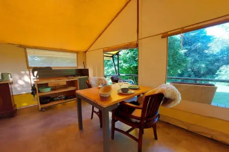 Safaritent Montizon, Tente Lodge Safari Romantique - Photo 3