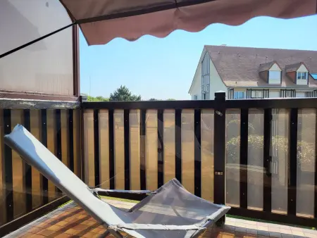 Duplex en front de mer avec balcon à Merville-Franceville-Plage - Photo 10