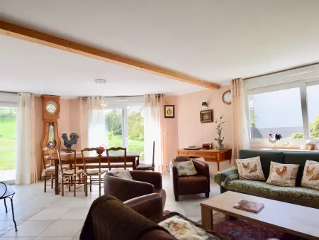Charmante maison familiale, animaux admis, parking, chauffage au sol, poêle à granulés - Photo 5