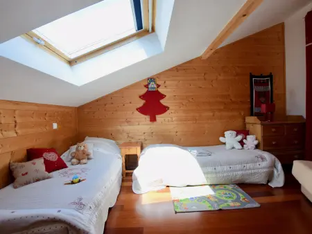Charmante maison familiale, animaux admis, parking, chauffage au sol, poêle à granulés - Photo 7