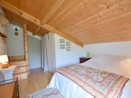 Charmante maison familiale, animaux admis, parking, chauffage au sol, poêle à granulés - Photo 9