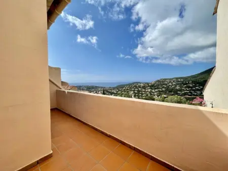 Villa à Cavalaire-sur-Mer avec piscine, sauna, parking et animaux acceptés - Photo 18