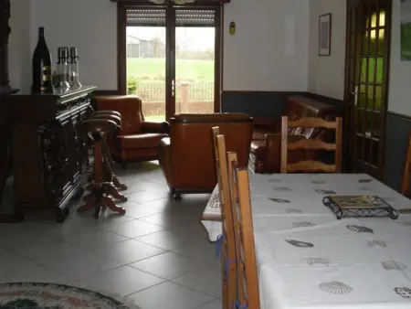 Gîte indépendant avec jardin clos, terrasse et wifi, au centre de Senlis, animaux acceptés - Photo 3