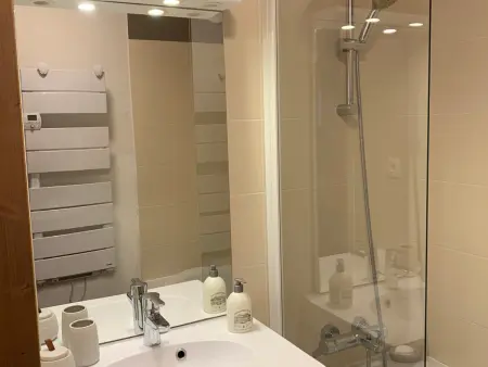 Bel appartement avec balcon et parking couvert, Appartement 4 personnes à Pralognan la Vanoise - Photo 2