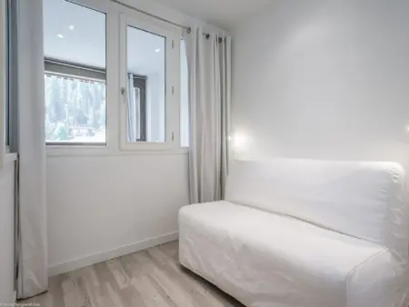 Appartement rénové 6 pers, accès skis aux pieds, grand balcon sud - Photo 9