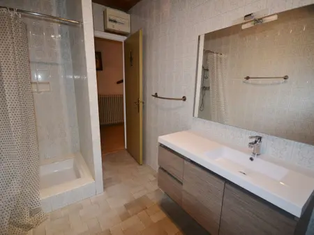 Appartement T4 Lumineux au Centre de Morzine, Proche Télécabines – 6 Pers, Parc. Couv., Multipass Été - Photo 6