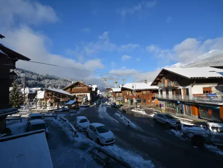 Appartement T4 Lumineux au Centre de Morzine, Proche Télécabines – 6 Pers, Parc. Couv., Multipass Été - Photo 7