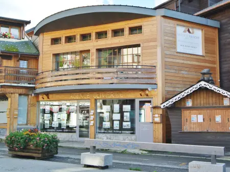 Appartement T4 Lumineux au Centre de Morzine, Proche Télécabines – 6 Pers, Parc. Couv., Multipass Été - Photo 8