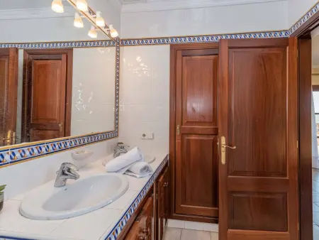 Villa Familiale avec Piscine et Jardin Privé à Campanet, Majorque - Photo 34