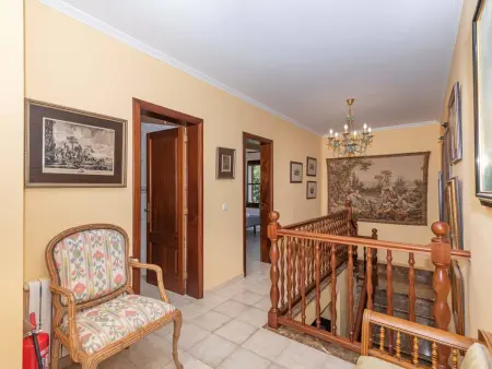 Villa Familiale avec Piscine et Jardin Privé à Campanet, Majorque - Photo 35