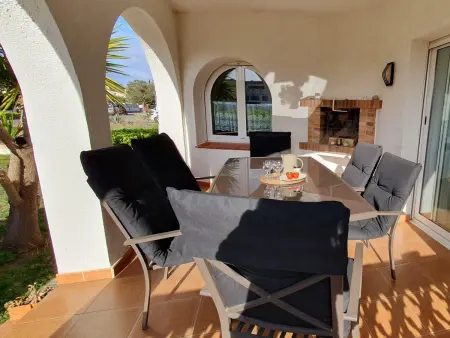 Maison 7 pers, proche plage - BBQ, WiFi, parking, terrasse - Costa Brava - Photo 1