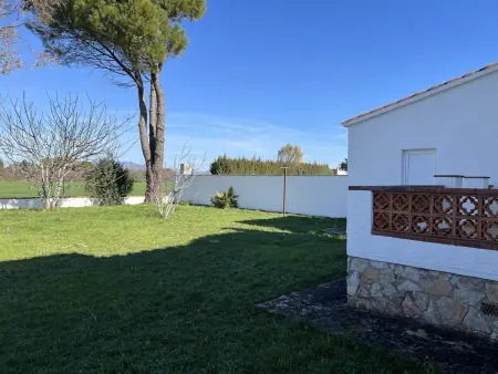 Maison 7 pers, proche plage - BBQ, WiFi, parking, terrasse - Costa Brava - Photo 14