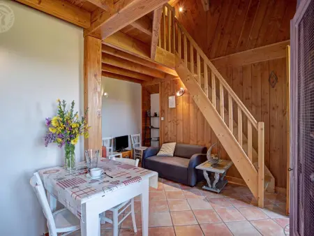 Ferme en Auvergne, terrasse, animaux admis, Gite 2 personnes à Vêtre sur Anzon - Photo 5