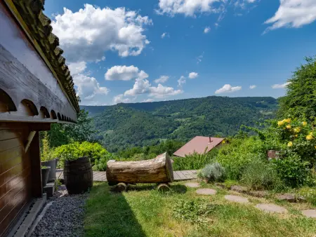 Chalet ensoleillé dans les Hautes Vosges avec terrasse, local vélos et skis, charges incluses - Photo 11