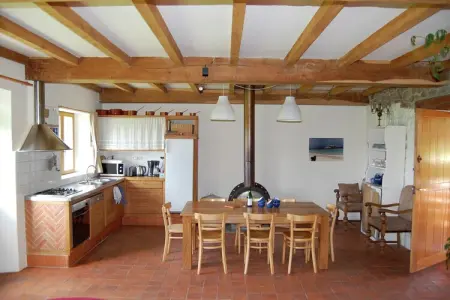 Les Volets Bleus, Belle maison de maître avec jardin clôturé - Photo 4