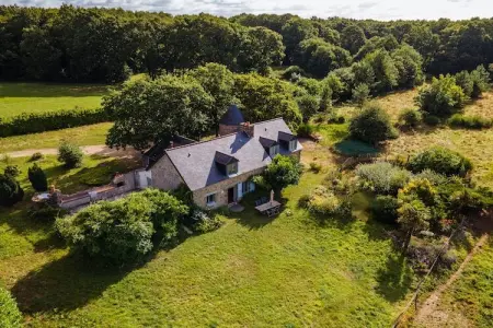 Les Volets Bleus, Belle maison de maître avec jardin clôturé - Photo 5
