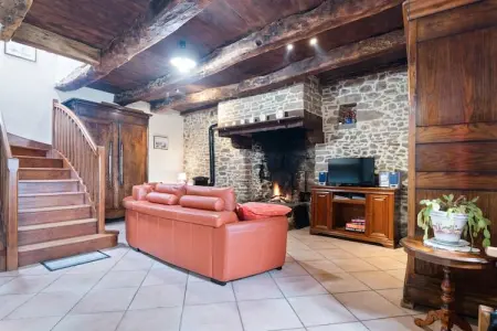 L'Eguillere, Charmante maison de vacances adaptée aux enfants - Photo 1