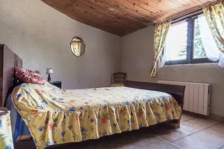 Le Grot, Une maison troglodyte au charme historique - Photo 4