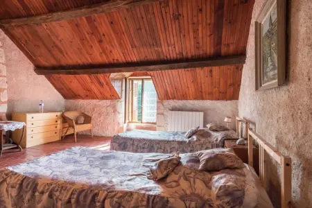 Le Grot, Une maison troglodyte au charme historique - Photo 15