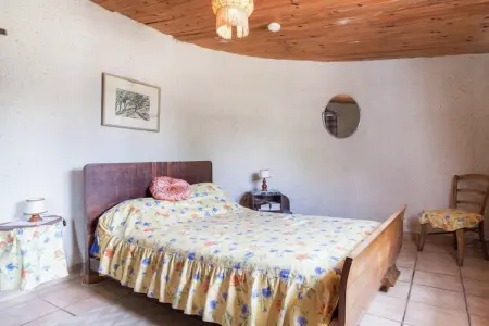 Le Grot, Une maison troglodyte au charme historique - Photo 17