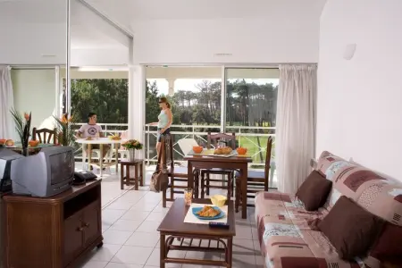 Résidence du Golf 10, Appartement Golfside avec piscine - Photo 2