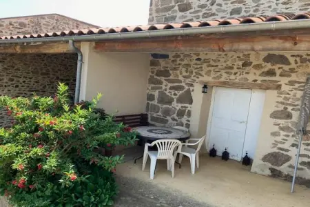 Maison pour 3 personnes à la campagne, Maison Saint-Beauzire proche Château Pauillac - Photo 12