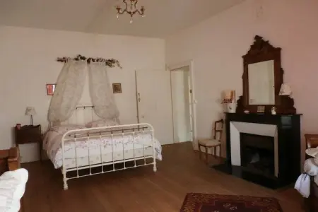 Gîte de Gray la Jolie, Maison à Gray près de forêt et lac - Photo 1