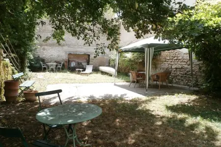 Gîte de Gray la Jolie, Maison à Gray près de forêt et lac - Photo 22