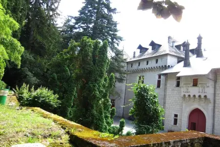 De la Tour, Maison en France avec piscine et vue - Photo 11