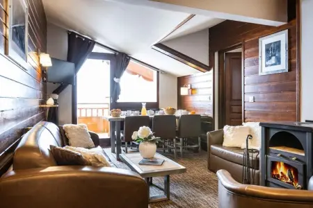 Chalet Altitude Val 2400 4, Retraite boisée dans les Alpes - Photo 9