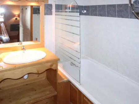 Duplex 4 chambres, piscine chauffée, sauna, skis aux pieds - Les Orres - Photo 6