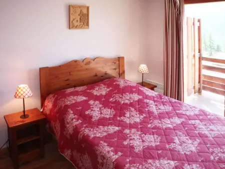 Duplex 4 chambres, piscine chauffée, sauna, skis aux pieds - Les Orres - Photo 8