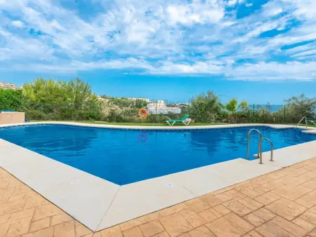 Penthouse moderne avec terrasse, piscine et animaux admis à Mijas - Photo 4