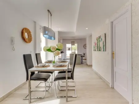 Penthouse moderne avec terrasse, piscine et animaux admis à Mijas - Photo 11