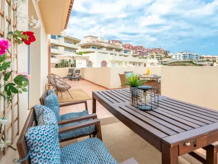 Penthouse moderne avec terrasse, piscine et animaux admis à Mijas - Photo 24