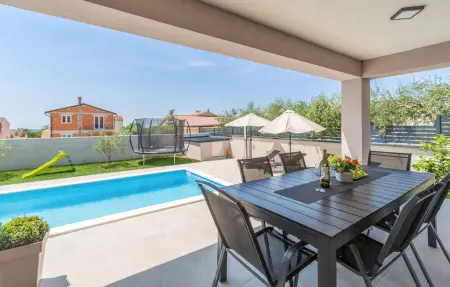 Maison 6 personnes à Galizana - Photo 1