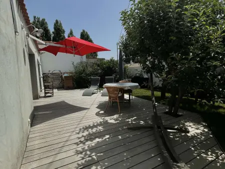 Charmante maison rénovée, proche plage, jardin, terrasse, 3 chambres - Photo 2
