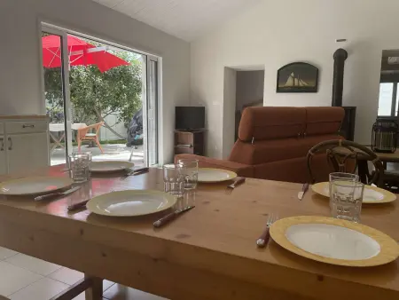 Charmante maison rénovée, proche plage, jardin, terrasse, 3 chambres - Photo 5