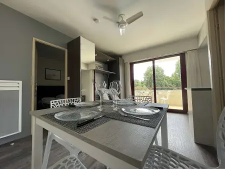 Appt à La Rochelle avec Piscine et Parking, 4 couchages - Photo 2