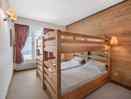 Appartement 2 chambres avec balcon, parking, piscine et Wi-Fi près du centre de Megève - Photo 2