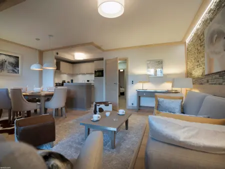 Appartement moderne à Courchevel 1550 avec box électrique et wifi - Photo 1