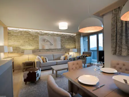 Appartement moderne à Courchevel 1550 avec box électrique et wifi - Photo 2