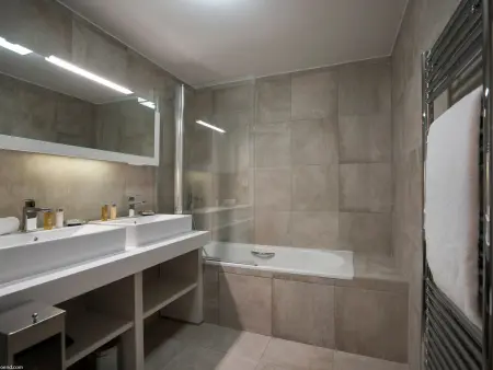 Appartement moderne à Courchevel 1550 avec box électrique et wifi - Photo 7