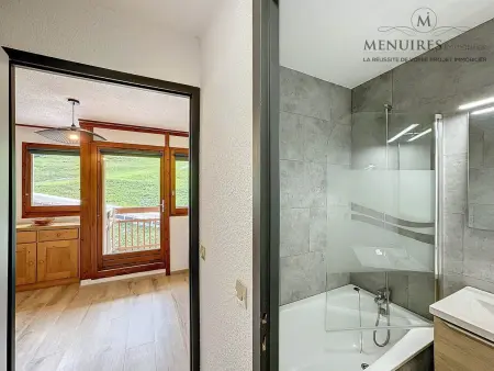 Studio + cabine 4 pers 24m², ski aux pieds, parking à proximité - Photo 5