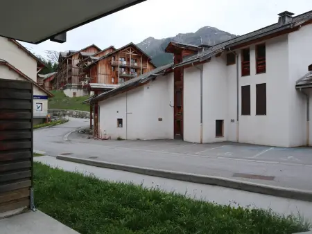 Studio aux Orres 1800m avec Piscine, Terrasse, et Accès Direct aux Pistes - Photo 7