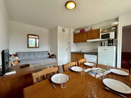 T2 Cabine 6 pers avec Balcon, Parking et Casier à Ski, Près des Pistes - Photo 3