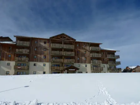 T2 Cabine 6 pers avec Balcon, Parking et Casier à Ski, Près des Pistes - Photo 12
