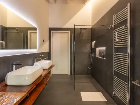 La Villa, Appartement 8 personnes à Lago di Mezzola - Photo 4