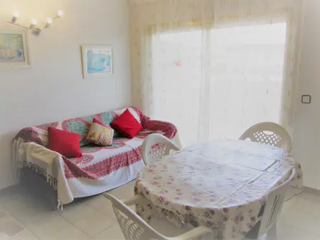 Duplex au Centre de Salou avec Piscine, Proche Plage et Commodités - Photo 2